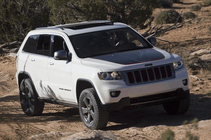 2012 Jeep Grand Cherokee Trailhawk concept 3