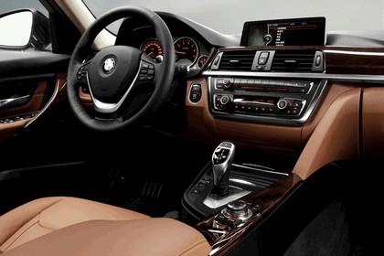 2012 BMW 335Li ( E90 ) 17