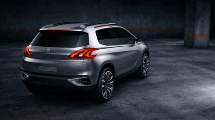 2012 Peugeot Urban Crossover concept 2