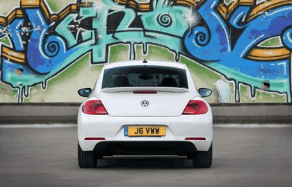 2011 Volkswagen Beetle - UK version 12