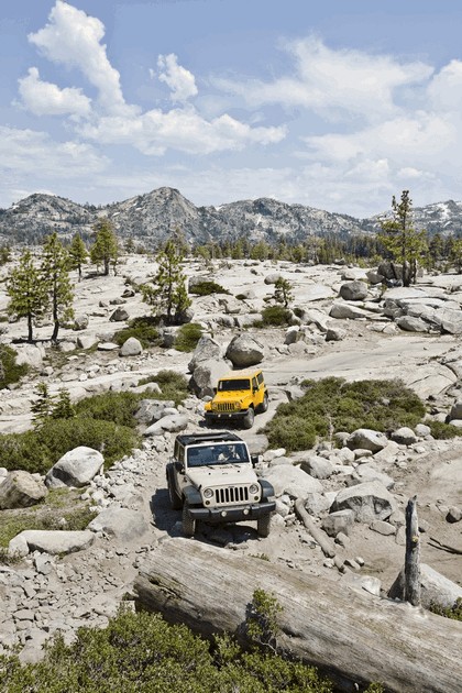 2012 Jeep Wrangler Unlimited Rubicon 17