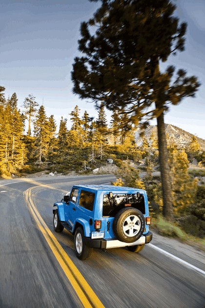 2012 Jeep Wrangler Sahara 6