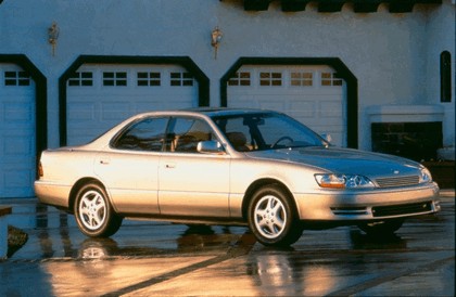 1992 Lexus ES 300 2