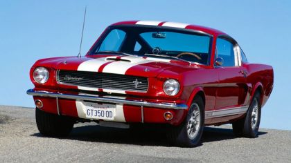 1966 Shelby Mustang GT350 ( based on Ford Mustang ) 3