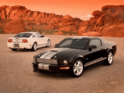 2007 Shelby Mustang GT ( based on Ford Mustang ) 2