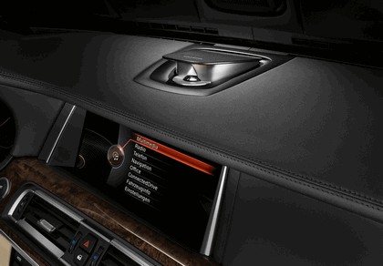 2012 BMW 750d ( F01 ) 39
