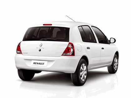 2012 Renault Clio Mercosur 8