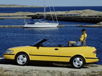 1988 Saab 900 SE convertible 5