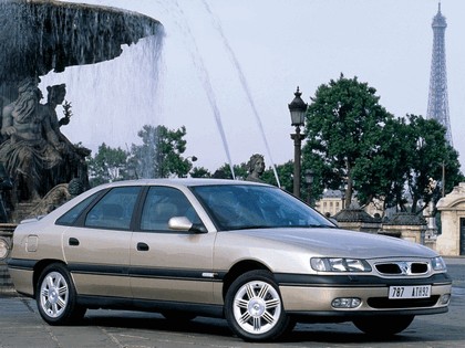 1996 Renault Safrane 1