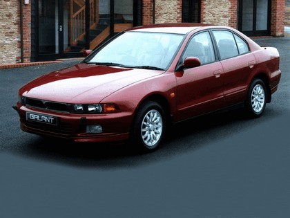1997 Mitsubishi Galant - UK version 1
