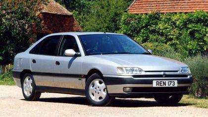 1992 Renault Safrane - UK version 4