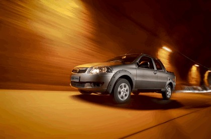 2012 Fiat Strada Trekking CD 4