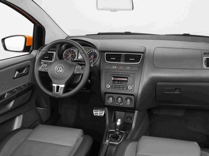 2012 Volkswagen CrossFox 5