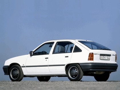 1984 Opel Kadett E 5-door 2