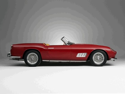 1957 Ferrari 250 GT LWB California spider 8
