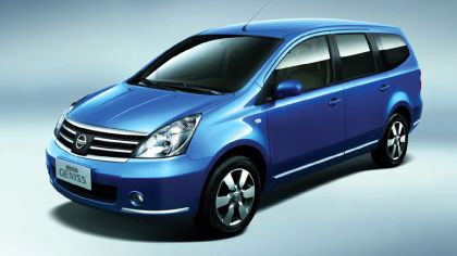 2006 Nissan DongFeng Livina Geniss chinese version 3