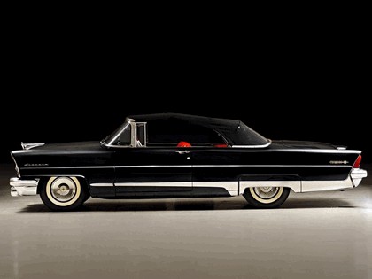 1956 Lincoln Premiere convertible 4