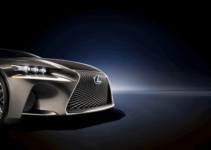 2012 Lexus LF-CC concept 8