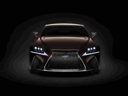 2012 Lexus LF-CC concept 16