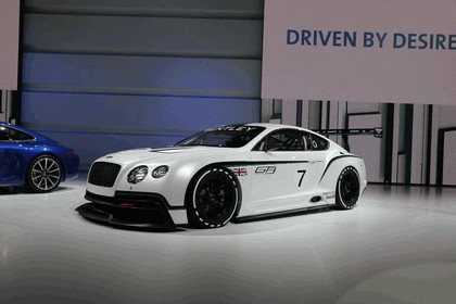 2012 Bentley Continental GT3 concept 23