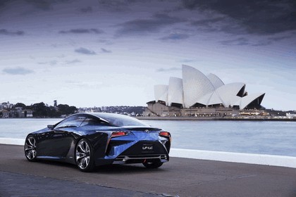 2012 Lexus LF-LC Blue concept 3