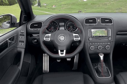 2012 Volkswagen Golf ( VI ) cabriolet 38