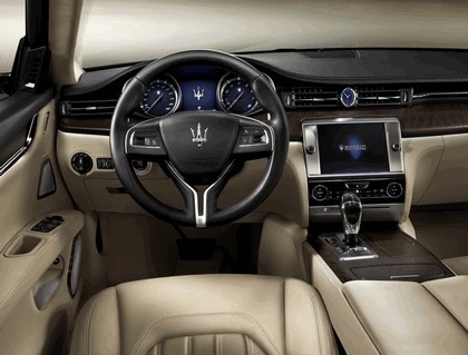 2012 Maserati Quattroporte 16