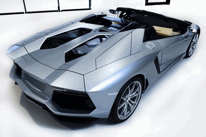 2012 Lamborghini Aventador LP700-4 roadster 15