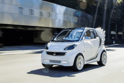 2012 Smart ForTwo Electric Drive by Jeremy Scott 13
