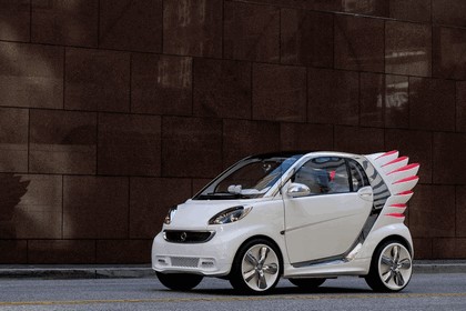 2012 Smart ForTwo Electric Drive by Jeremy Scott 18