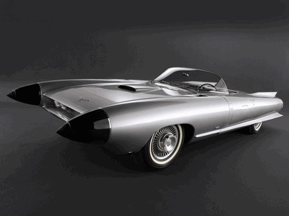 1959 Cadillac Cyclone concept 2