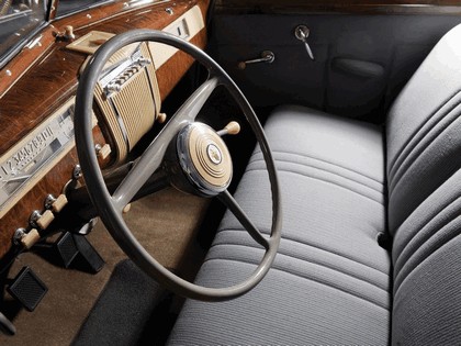 1941 Packard 110 2-door touring sedan 2