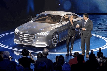 2013 Hyundai HCD-14 Genesis concept 32