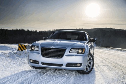 2013 Chrysler 300 Glacier edition 8