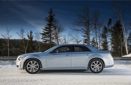2013 Chrysler 300 Glacier edition 11