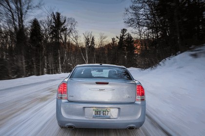 2013 Chrysler 300 Glacier edition 23