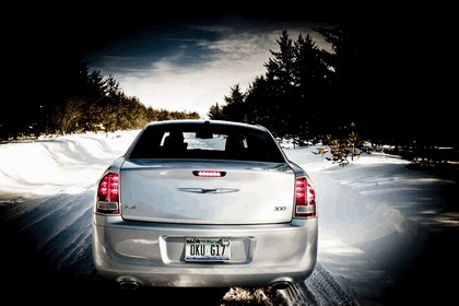 2013 Chrysler 300 Glacier edition 27
