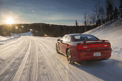 2013 Dodge Charger AWD Sport 12