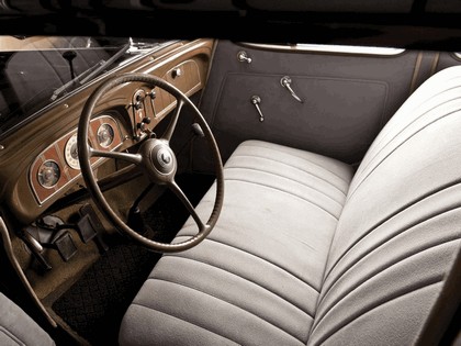 1936 Packard 120 sedan 6