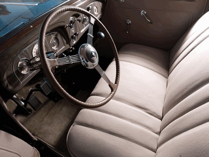 1936 Packard 120 sedan 7