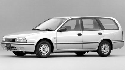 1990 Nissan Avenir ( W10 ) Cargo 9