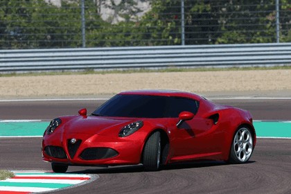 2013 Alfa Romeo 4C 43