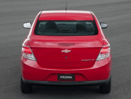 2013 Chevrolet Prisma LT 25