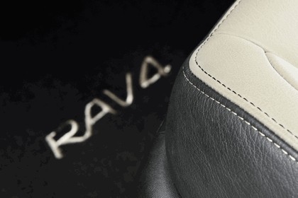 2013 Toyota RAV4 Premium by Design Studies 8