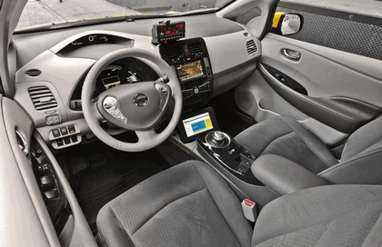 2013 Nissan Leaf - New York City Taxi 14