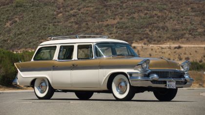 1957 Packard Clipper Country sedan 4