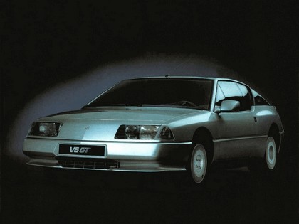 1985 Alpine-Renault GTA V6 GT 4