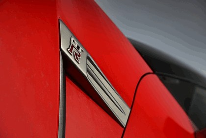 2013 Nissan GT-R ( R35 ) - European version 17