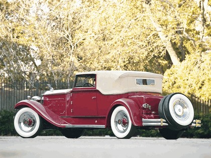 1931 Packard Deluxe Eight convertible Victoria by Rollston 2