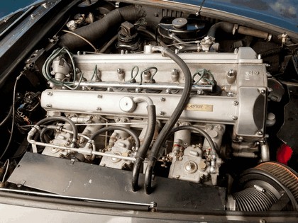 1965 Aston Martin DB6 Vantage 16